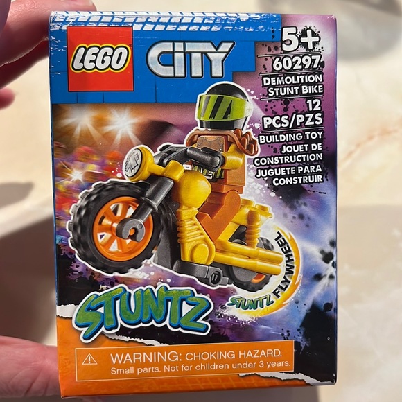 NIB LEGO City Demolition Stunt Bike 60297 Building Kit - Picture 1 of 4